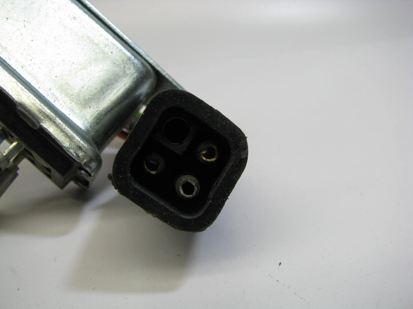 BWD R686 A/C System Control Relay - 1R1167 561646 19401