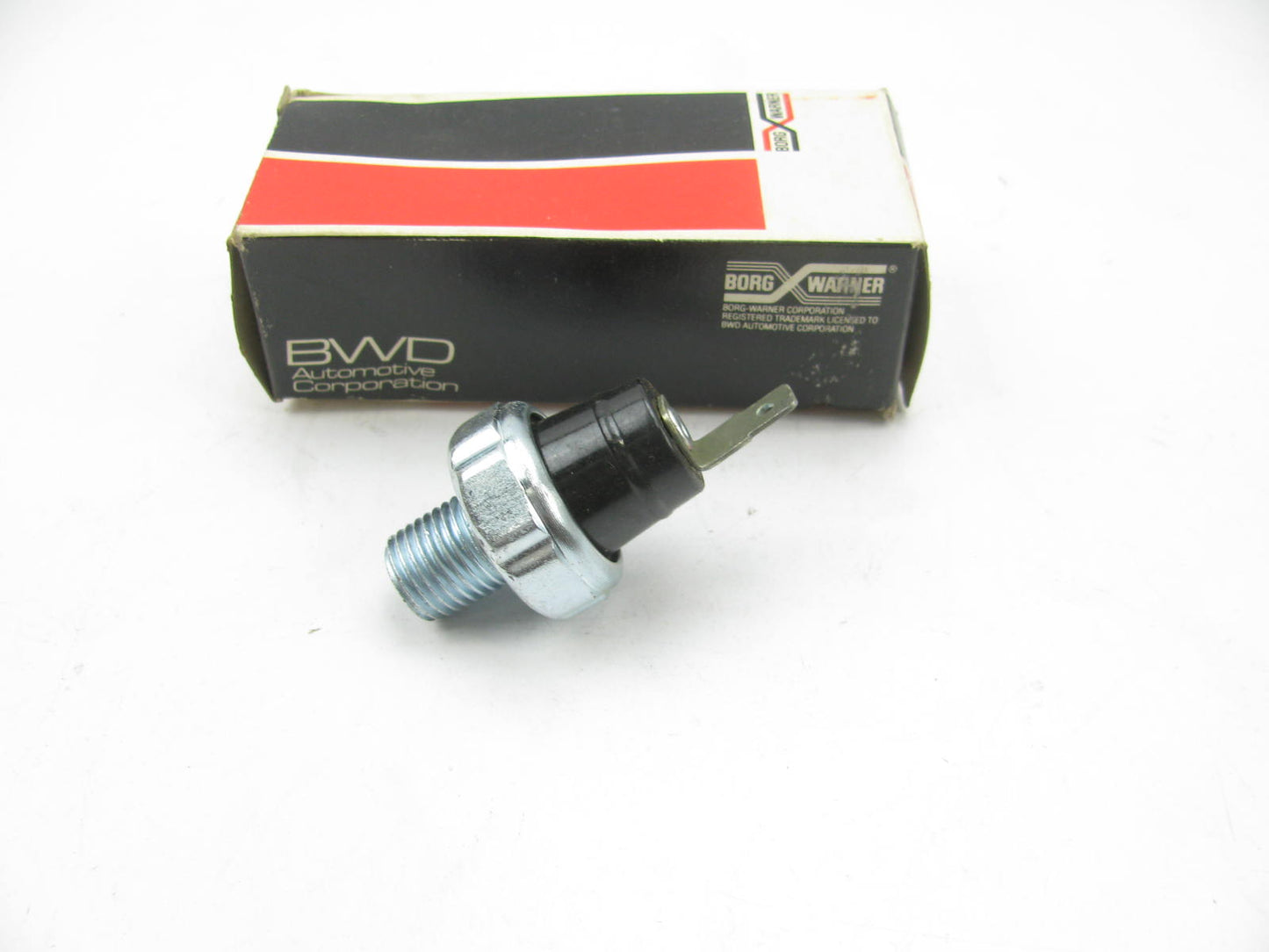 BWD S-326  Engine Oil Pressure Sender For Light