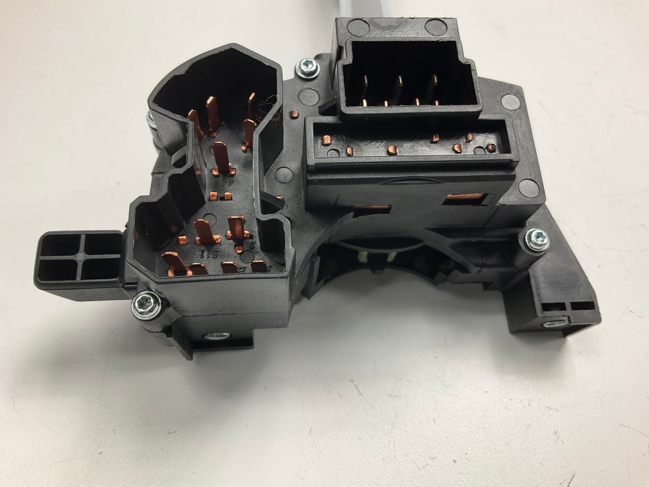 BWD S3218 Turn Signal / Windshield Wiper Switch For 91-97 Lincoln Continental