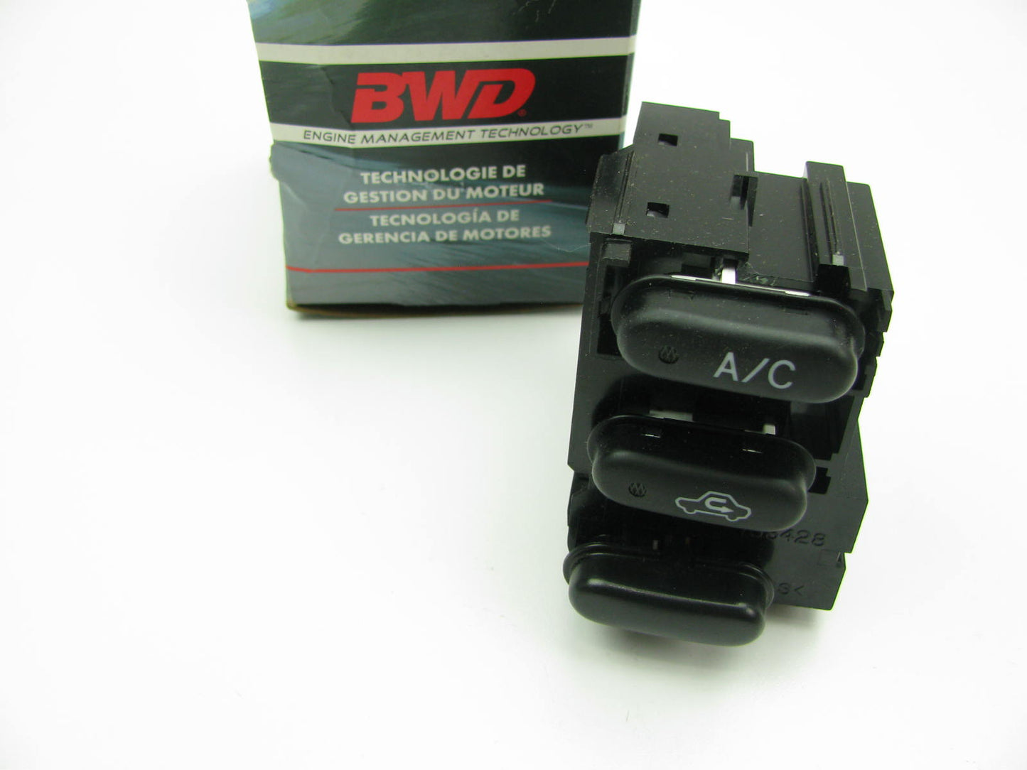 BWD S41127 A/C And Heater Control Switch For 2003-2008 Pontiac Vibe