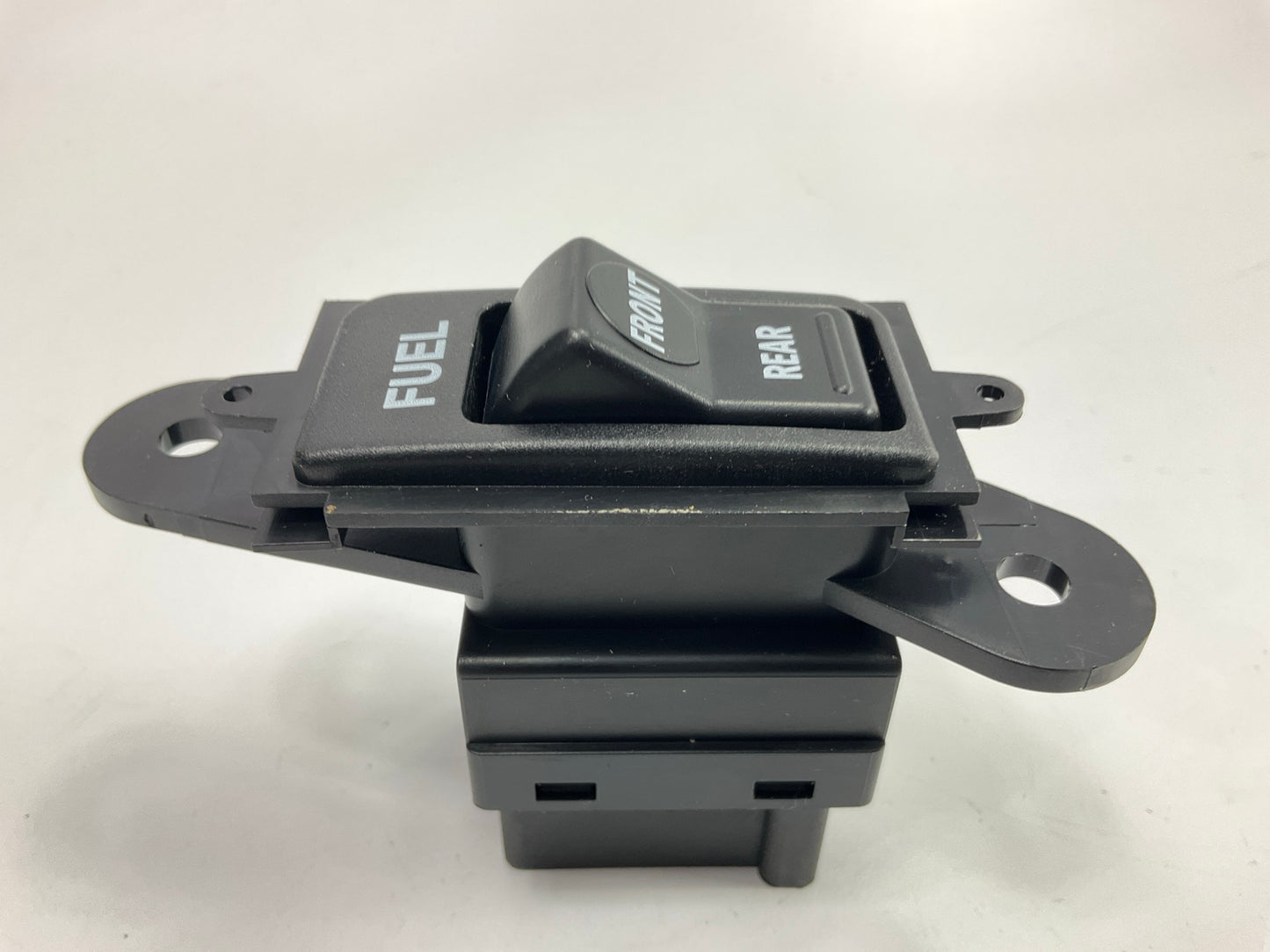 BWD S41253 Fuel Tank Selector Switch
