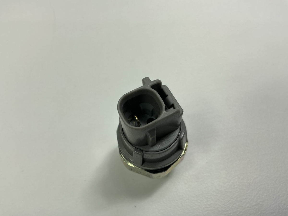BWD S4334  Engine Oil Pressure Switch 2013 CT200H, 2019 Corolla