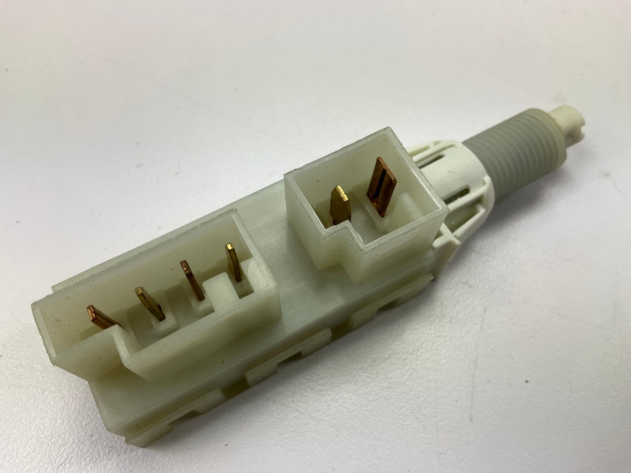 BWD S6054 Brake Light Switch