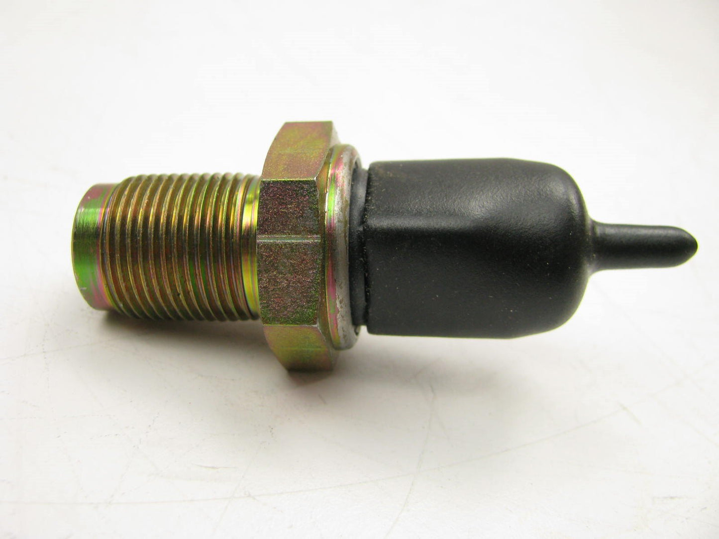 BWD S8040 Engine Oil Level Sensor