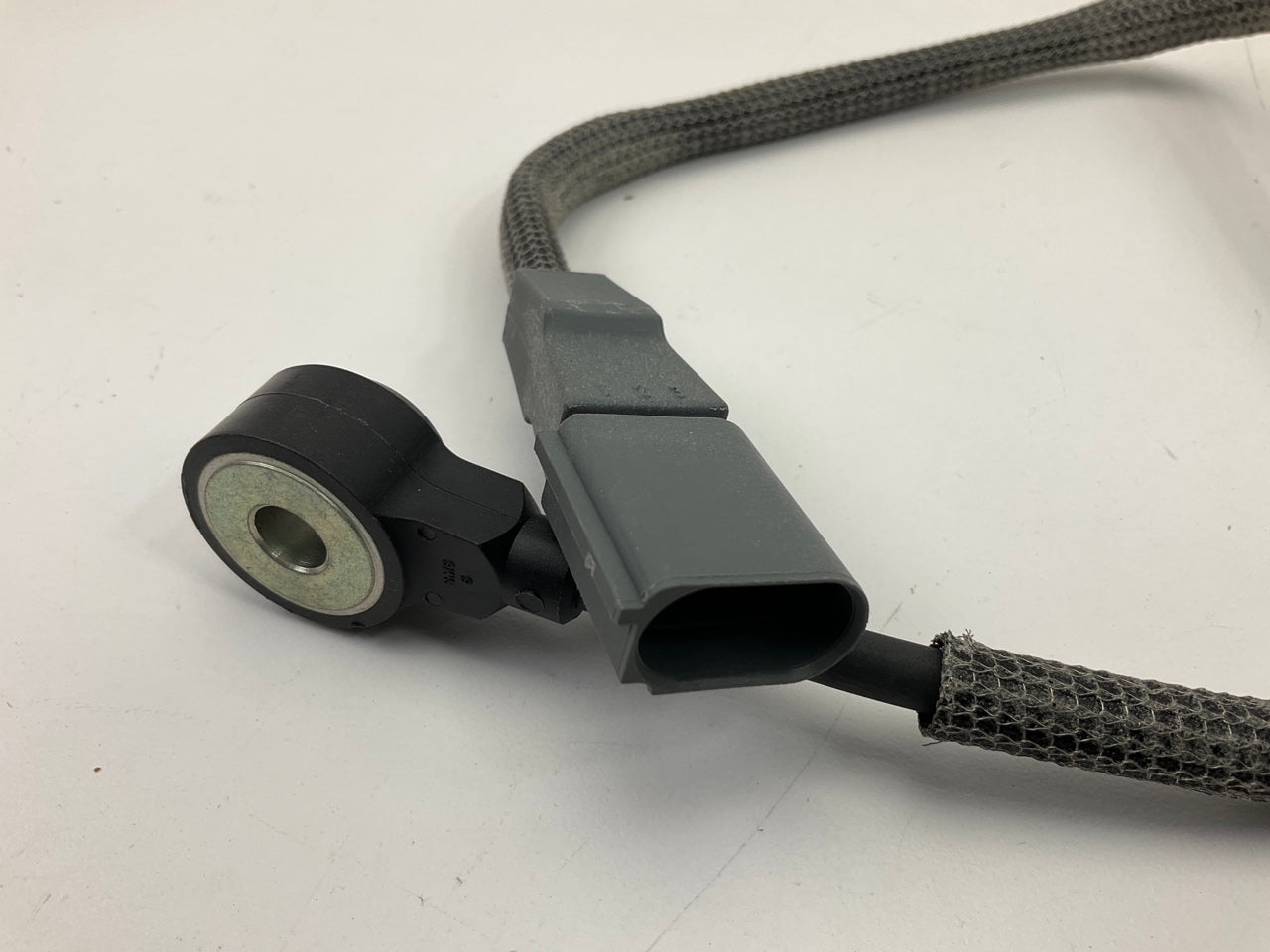 BWD S8961 Ignition Knock Detonation Sensor For 2005-09 Audi A8 Quattro 6.0L-W12