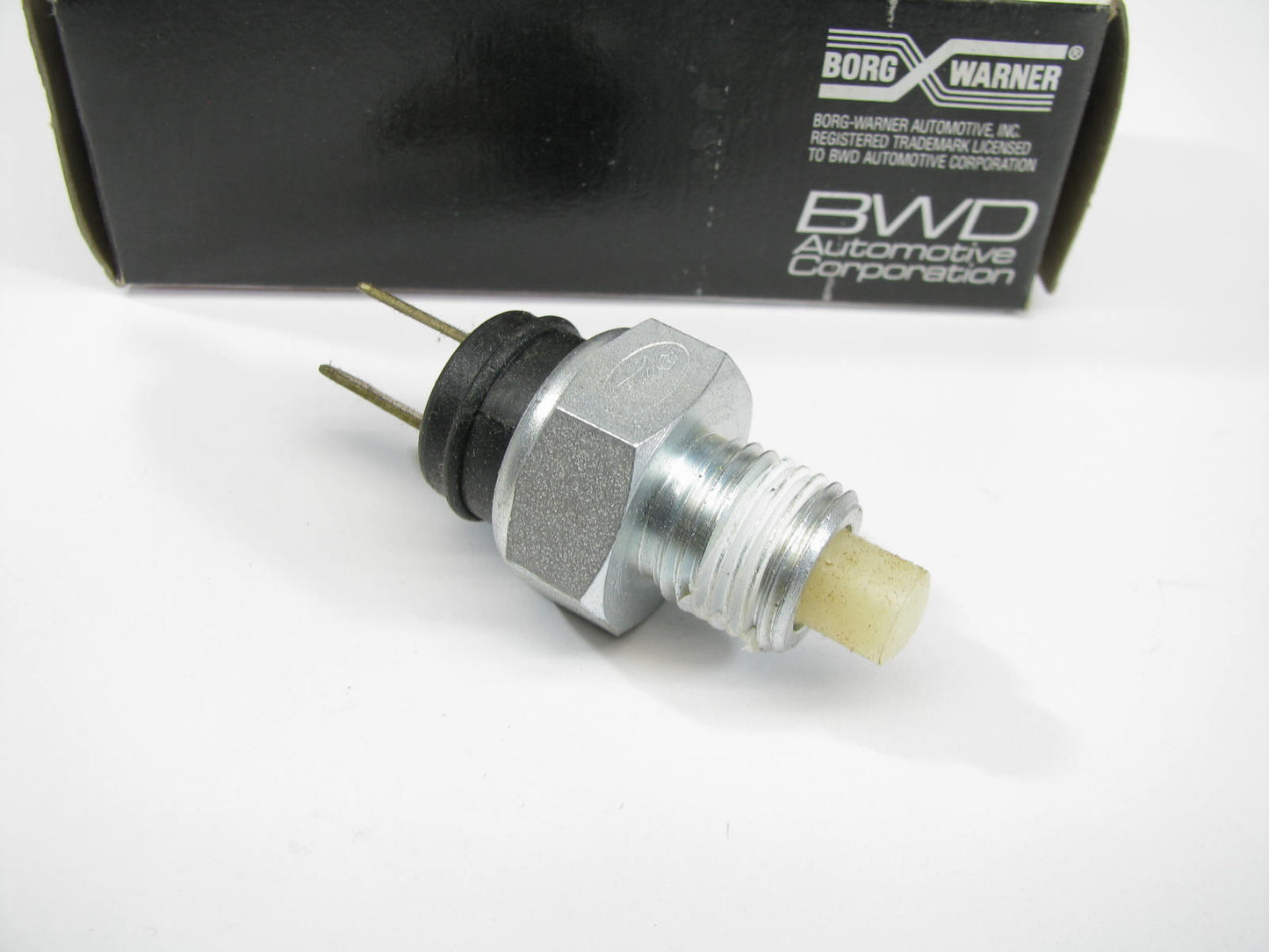 BWD S9218 Manual Transmission Back Up Lamp Switch