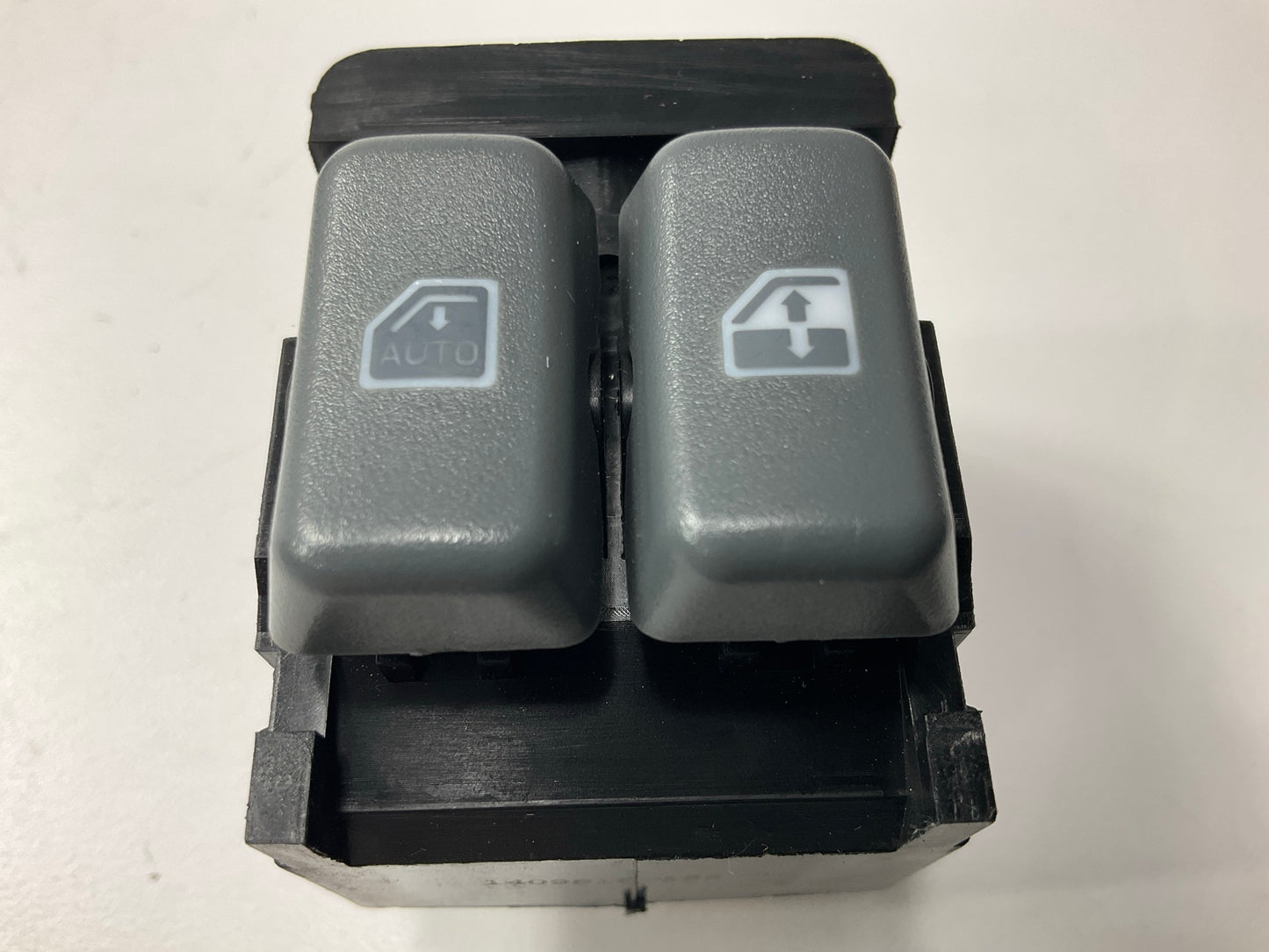 BWD S9729 Front Left Drivers Side Power Door Window Switch