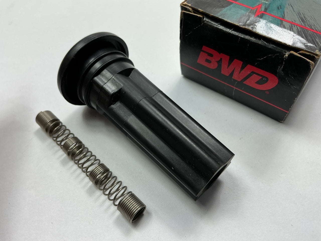 BWD SPB132 Ignition Coil On Plug Boot 96-99 Taurus, 00-03 S-Type, 00-05 LS