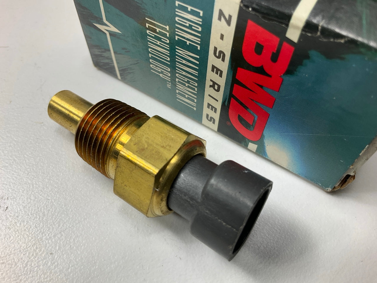 BWD WT3027P Engine Coolant Temperature Sensor Sender Switch