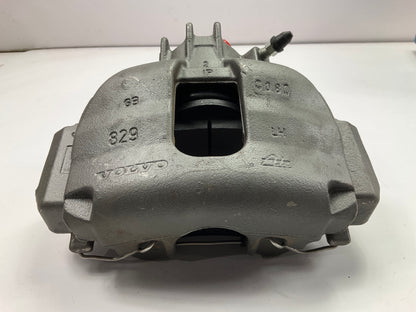 REMAN. C&W 17-2590 Front Left Brake Caliper With Brake Pads