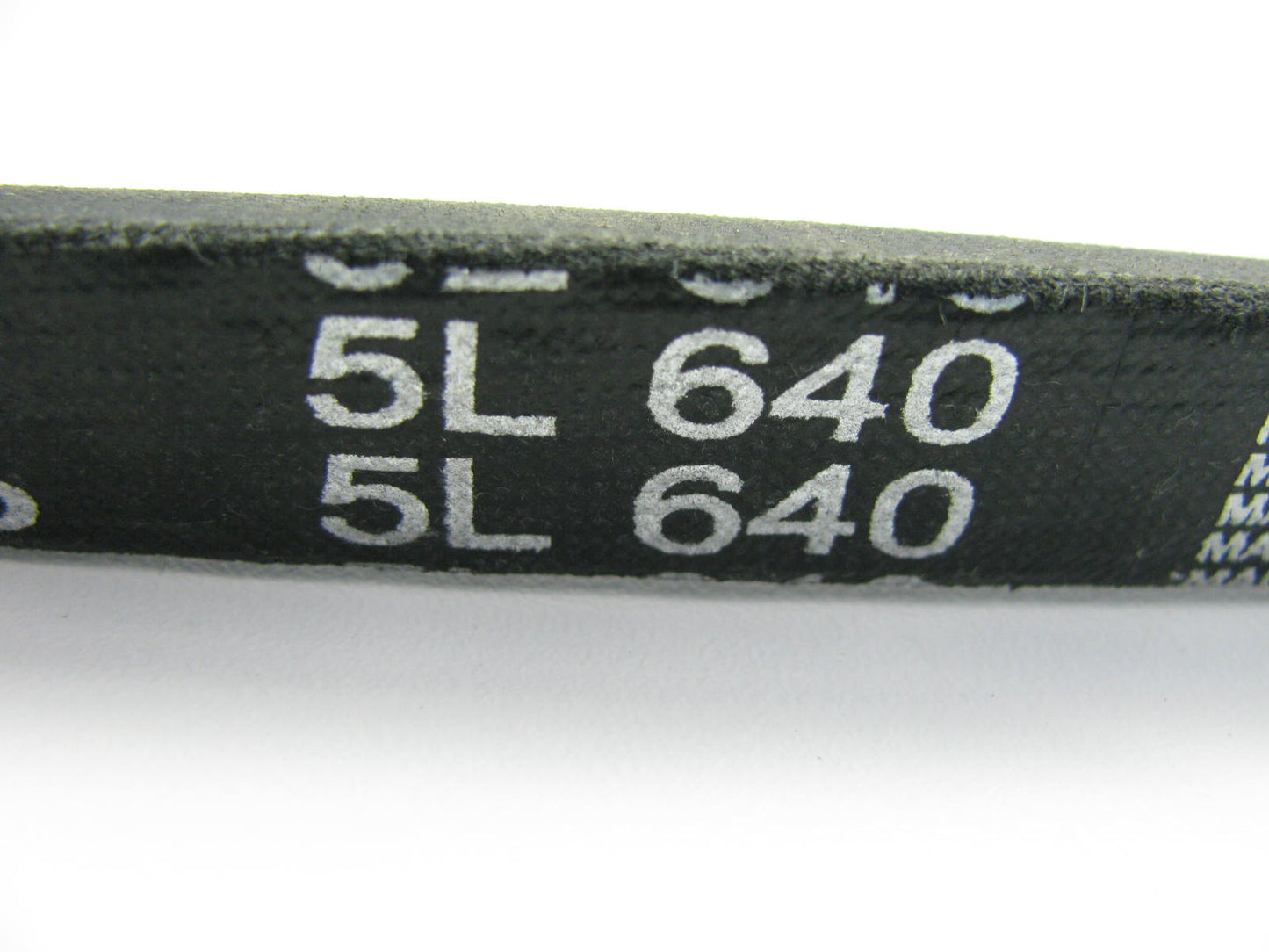 Cadna 5L640 Lawn & Garden Power Equipment Accessory Drive Belt - 5/8'' X 64''
