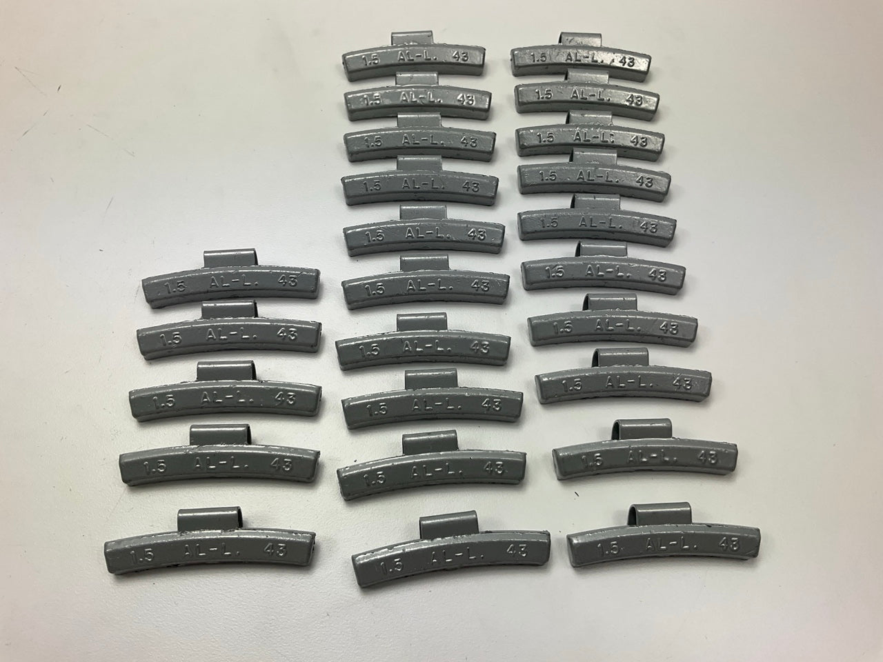 Camel 27-615 Wheel Weights. 1-1/2 Oz, 25 / Pack