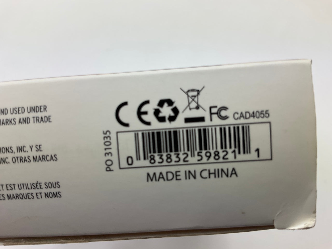 Car And Driver CAD-4055 4-Port Car USB Phone Charger With Backseat Extension