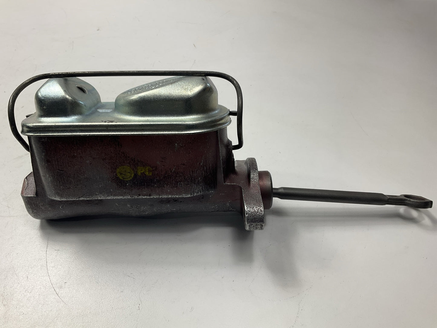 Lightweight ALUMINUM Cardone 10-2038 Brake Master Cylinder D9BC Casting