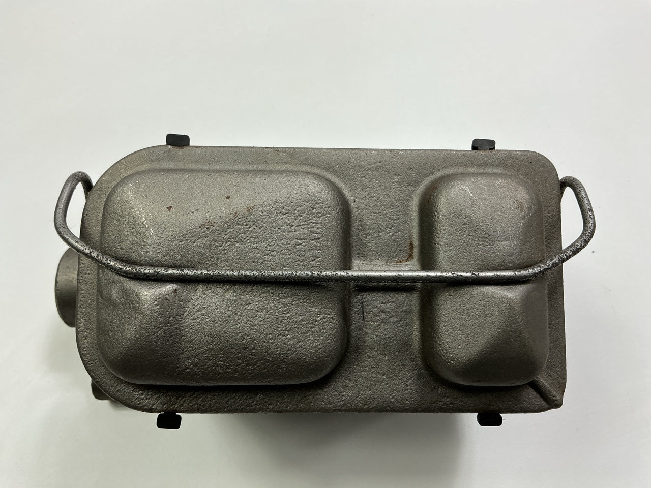 REMAN. Cardone 10-2392 Brake Master Cylinder For 1986-1989 Dodge B350