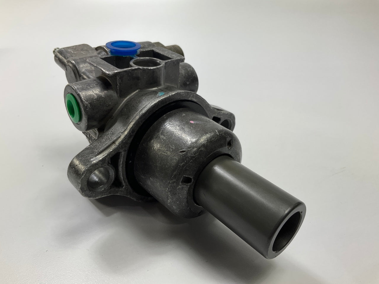 REMAN. Cardone 10-2531 Brake Master Cylinder - 1990-1991 Ford Aerostar
