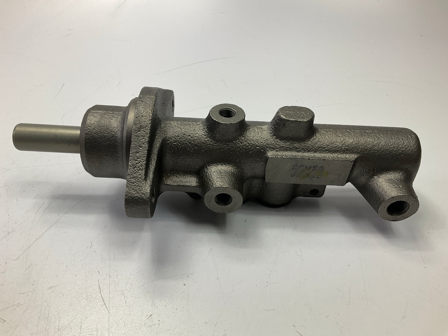 REMAN. Cardone 10-2626 Brake Master Cylinder For 1993-1995 Ford Taurus SHO AUTO