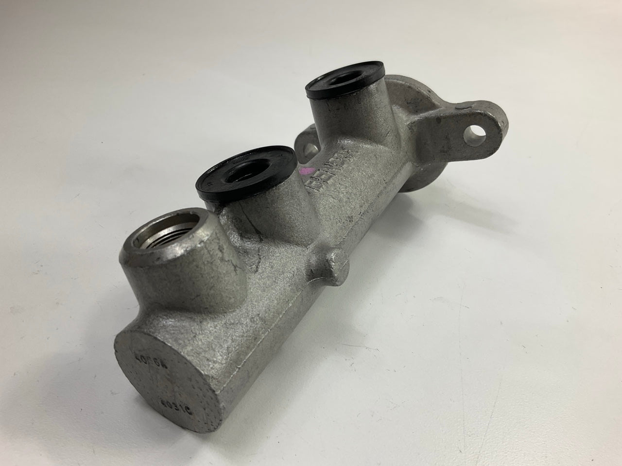 REMAN. Cardone 10-2637 Brake Master Cylinder For 1993-1998 Nissan Quest