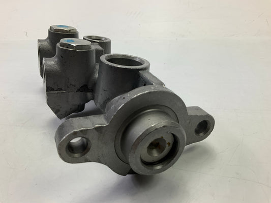REMAN. Cardone 10-2667 Brake Master Cylinder
