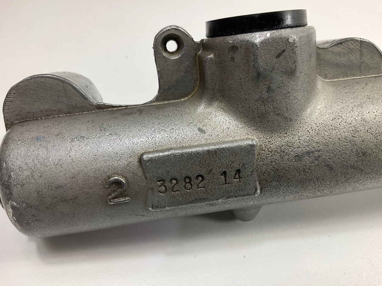 REMAN. Cardone 10-2720 Brake Master Cylinder