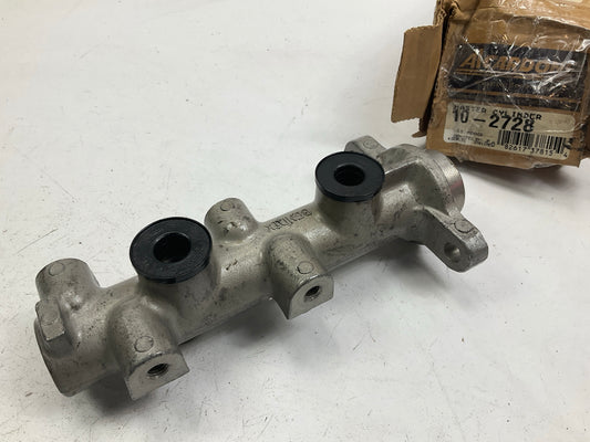 REMAN. Cardone 10-2728 Brake Master Cylinder M390245, F131469, F131469