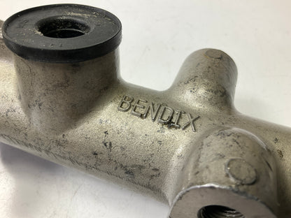 REMAN. Cardone 10-2728 Brake Master Cylinder M390245, F131469, F131469