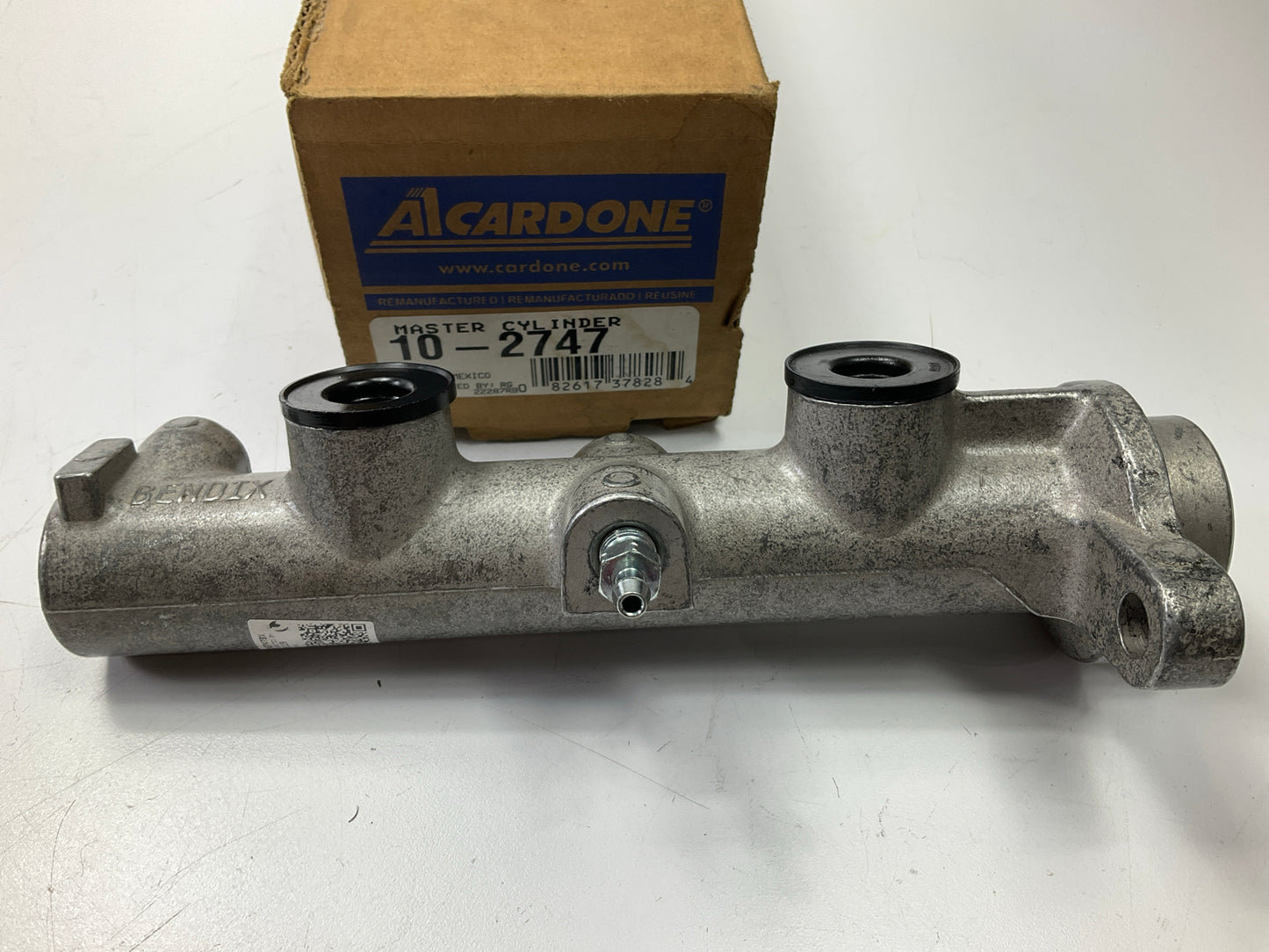 REMAN. Cardone 10-2747 Brake Master Cylinder W/O Traction Control, W/O ABS