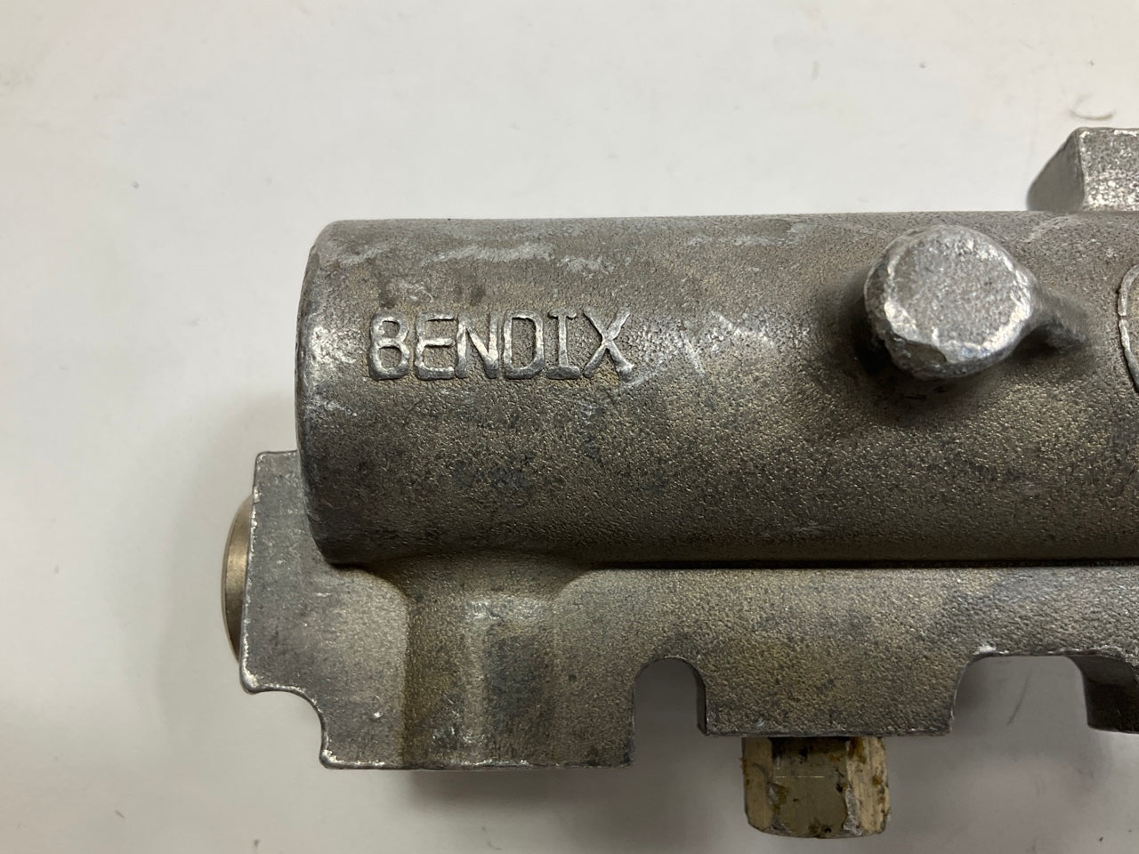 REMAN. Cardone 10-2759 Brake Master Cylinder