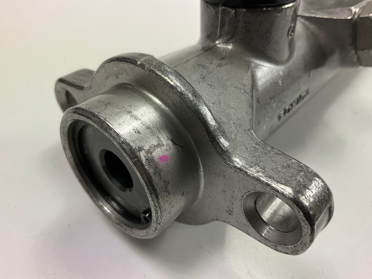 REMAN. Cardone 10-2948 Brake Master Cylinder