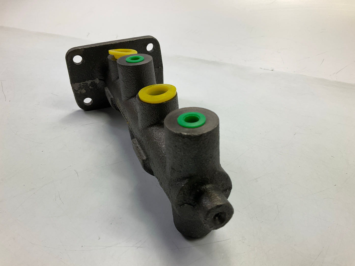 REMANUFACTURED Cardone 11-1750 Brake Master Cylinder For 1974-1977 Toyota Corona
