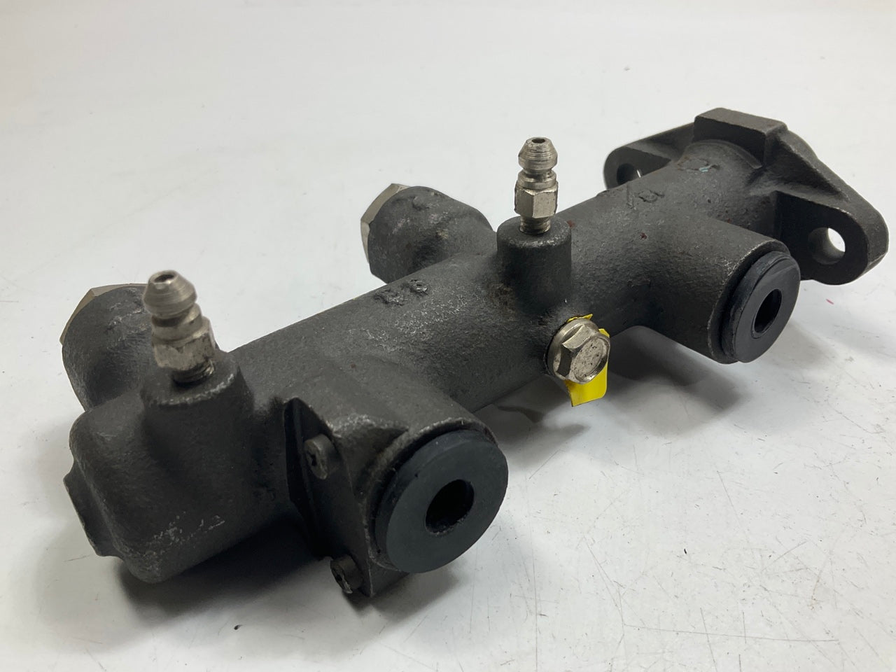 REMAN. Cardone 11-1830 Brake Master Cylinder For 1977-1979 Mazda GLC