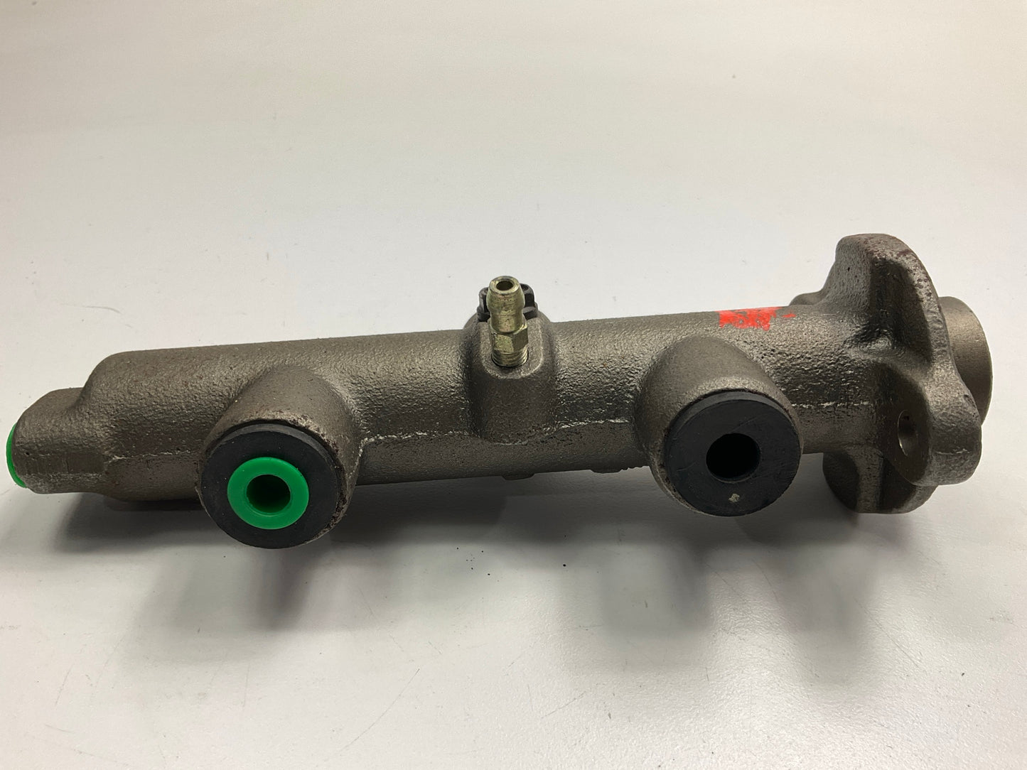 REMAN. Cardone 11-1877 Brake Master Cylinder For 1980-1983 Mazda GLC