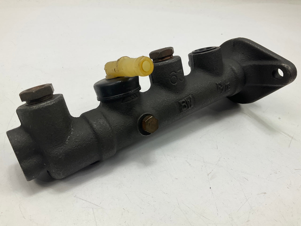 REMAN. Cardone 11-1893 Brake Master Cylinder For 1980-1982 Toyota Corolla