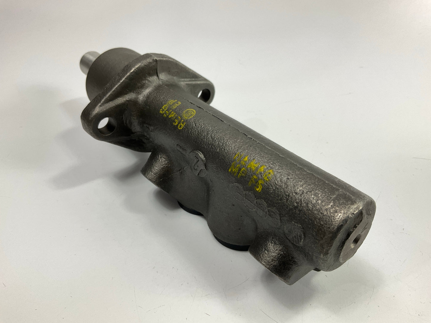REMAN. Cardone 11-2209 Brake Master Cylinder For 1985-1988 Volkswagen Quantum