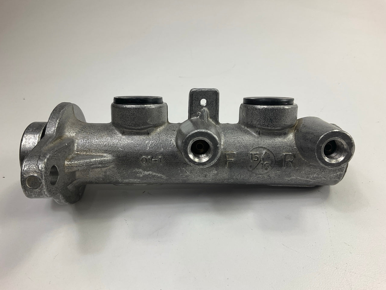 REMAN Cardone 11-2310 Brake Master Cylinder - 1988-95 Isuzu Pickup, 89-93 Amigo