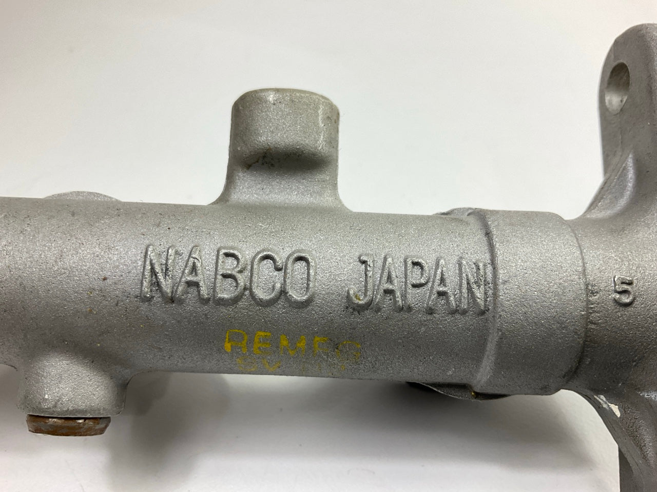 REMAN. Cardone 11-2462 Brake Master Cylinder For 1989-1992 Mitsubishi Mirage
