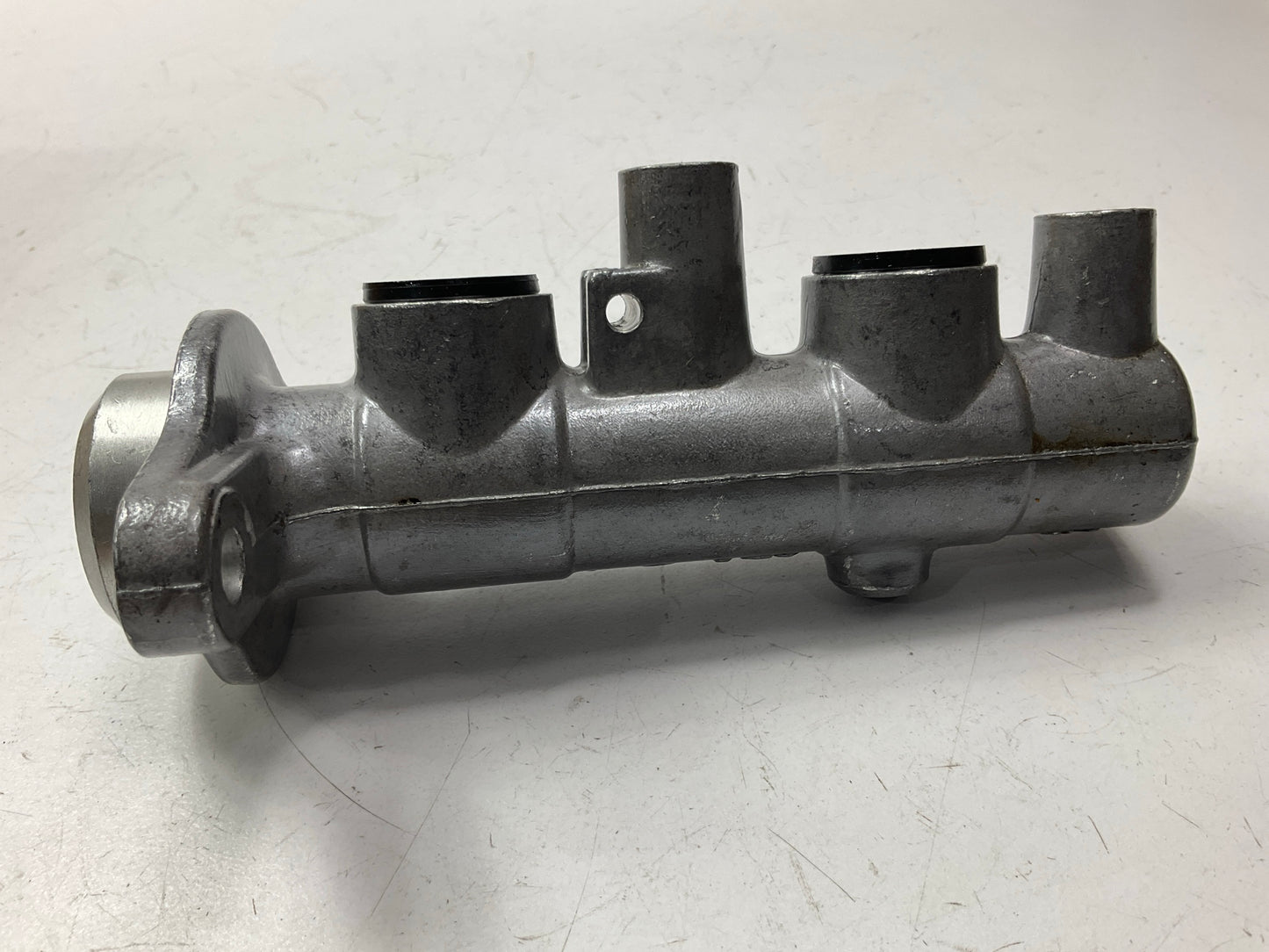 REMAN. Cardone 11-2702 Brake Master Cylinder