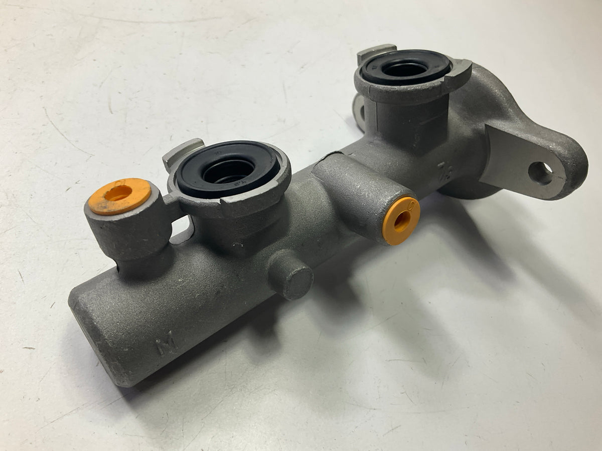 REMAN. Cardone 11-2786 Brake Master Cylinder