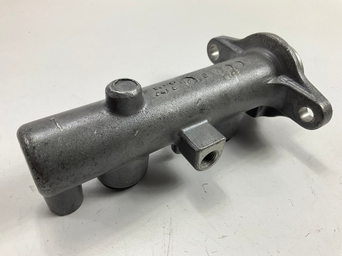 Cardone 11-3063 Brake Master Cylinder For 1999 Mitsubishi Galant