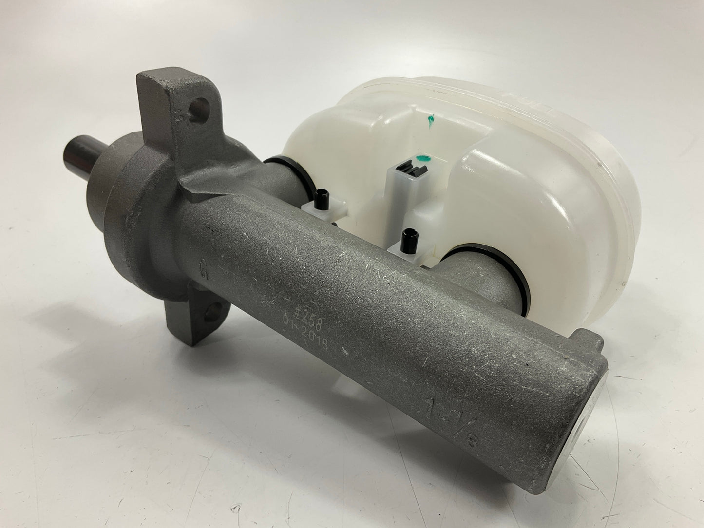 Cardone 13-2967 Brake Master Cylinder 99-04 Dakota, 99-03 Durango, 03-10 Viper