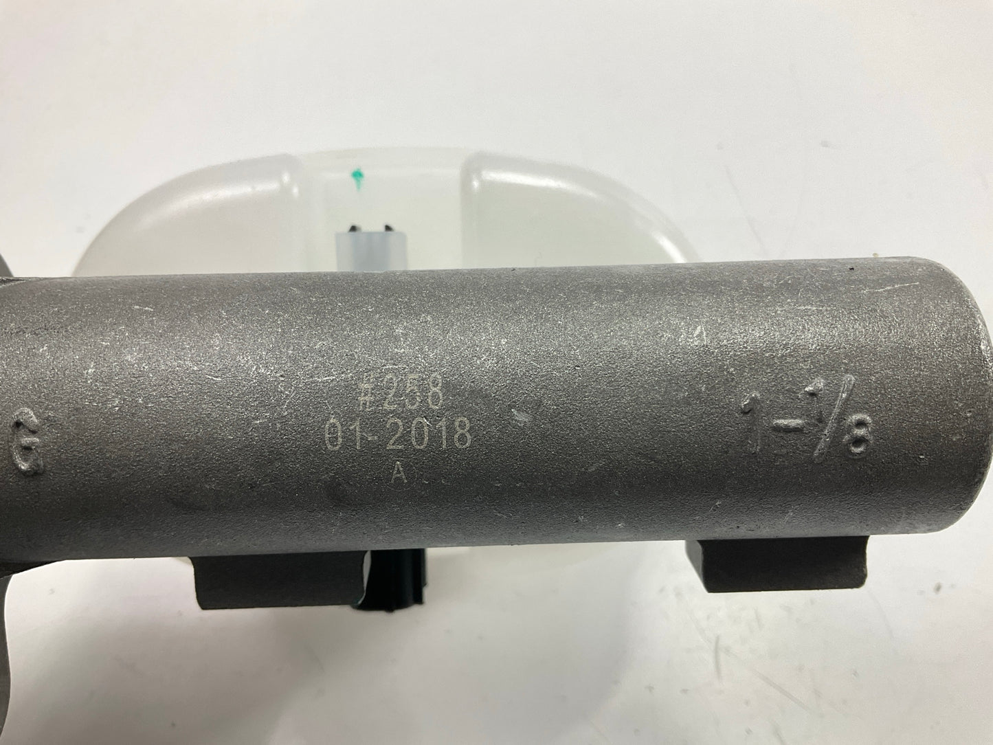 Cardone 13-2967 Brake Master Cylinder 99-04 Dakota, 99-03 Durango, 03-10 Viper
