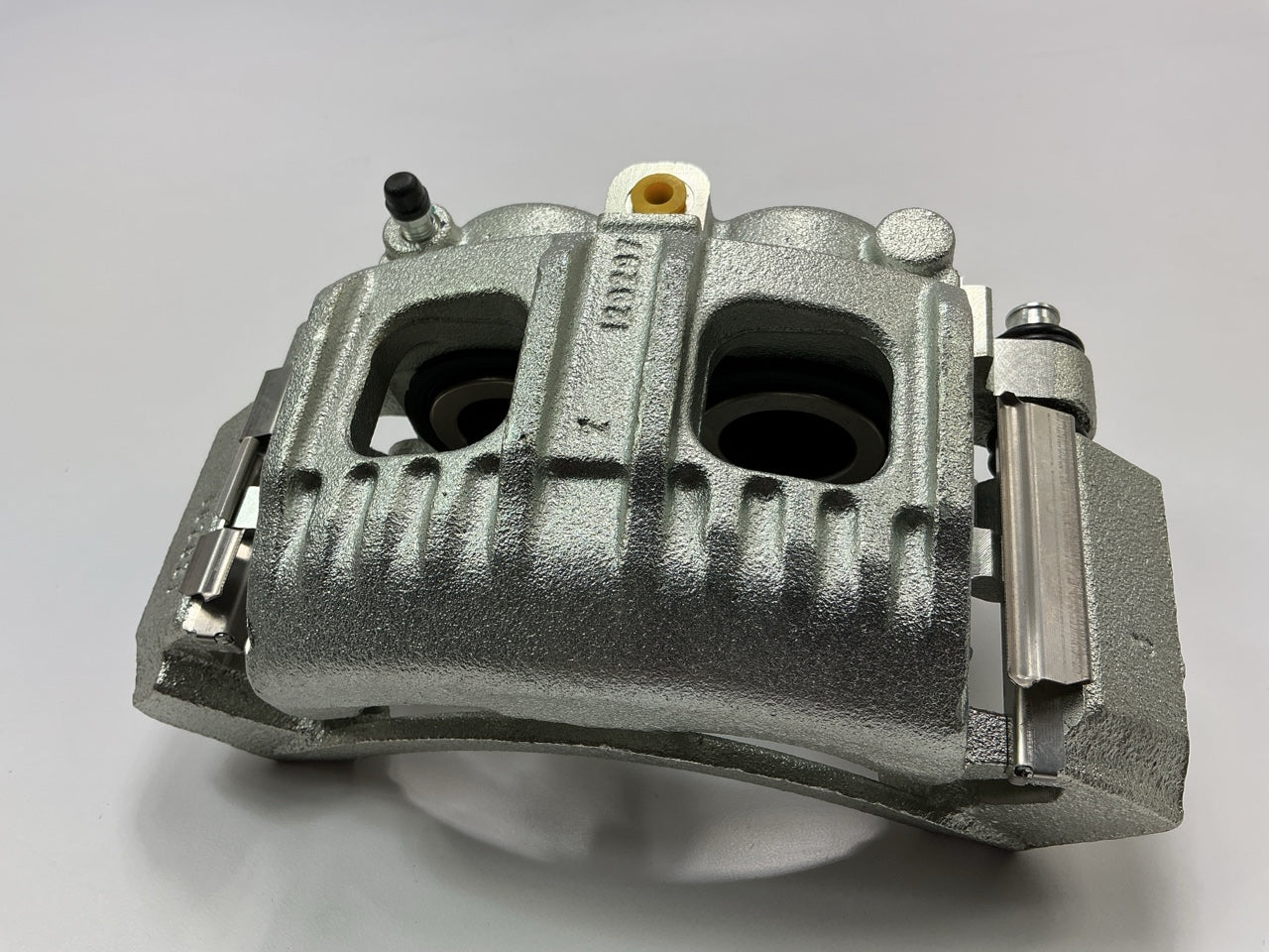 MISSING ALL HARDWARE - REMAN. Cardone 18-B4653 Front Left Brake Caliper