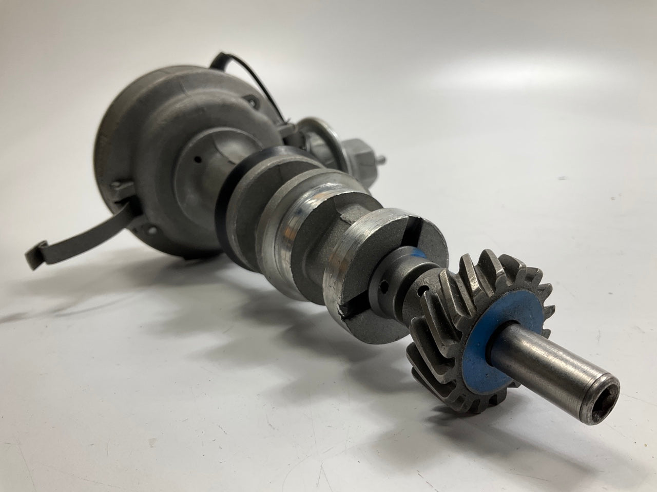 REMAN. Cardone 30-2807 Distributor