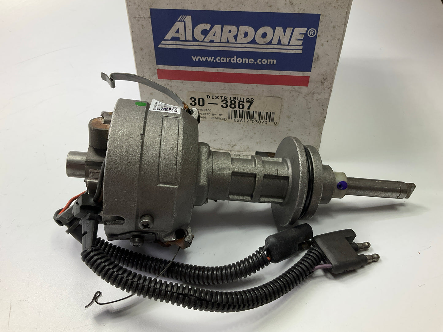 REMAN. Cardone 30-3867 Distributor For 1977 Chrysler 400 V8