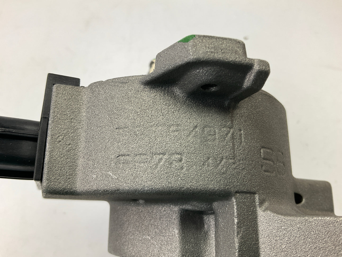 VERY MINOR SURFACE RUST, SEE ACTUAL PHOTOS Reman Cardone 31-35432 Distributor