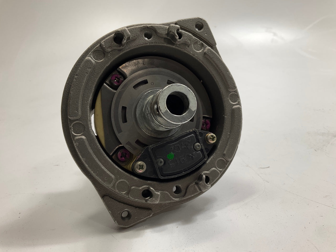 REMAN. Cardone 31-40600 Distributor For 1996-1998 Hyundai Sonata 3.0L V6