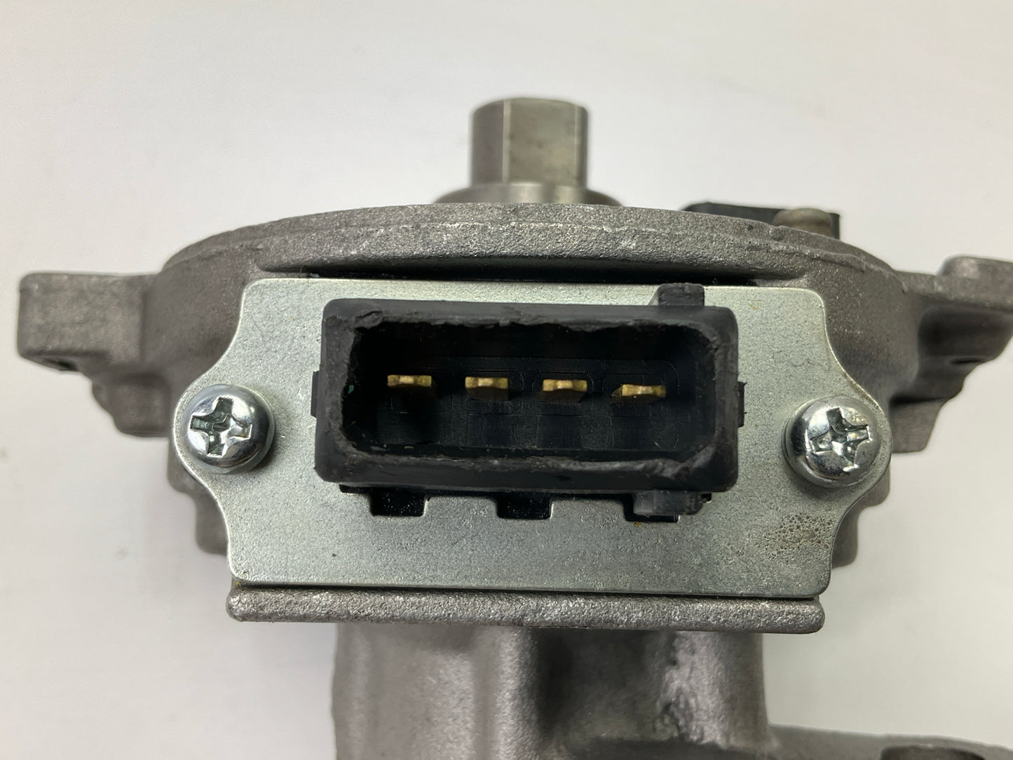 MISSING COVER PLATE - REMAN. Cardone 31-48425 Distributor T2T53372