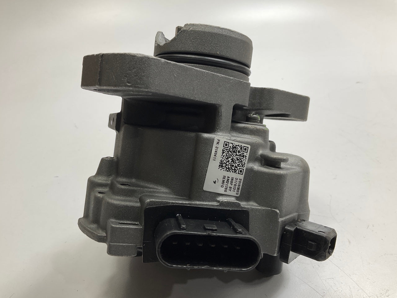 REMAN. Cardone 31-49411 Distributor For 1991-1994 Dodge Colt 1.5L-L4