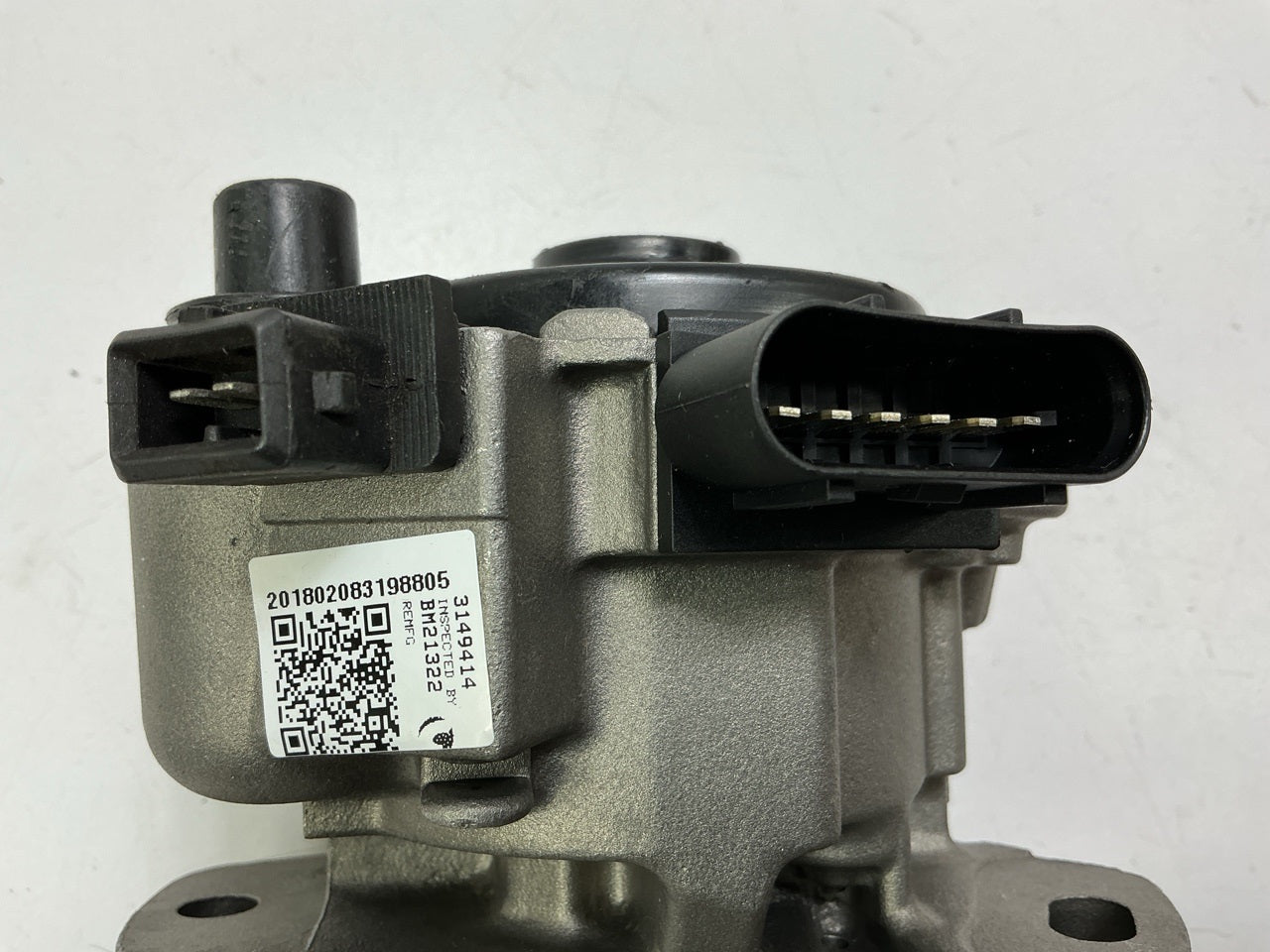 REMAN. Cardone 31-49414 Distributor 95 Summit 95-96 Mirage 95 Colt 1.5L I4 SOHC