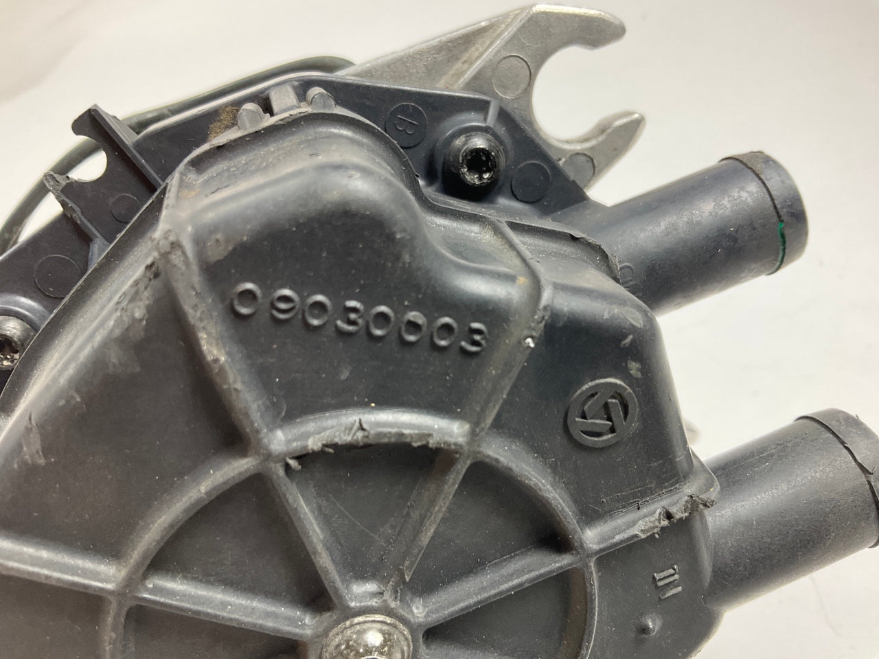 REMAN. Cardone 32-2900M Secondary Air Injection Pump 95-02 Lincoln Continental